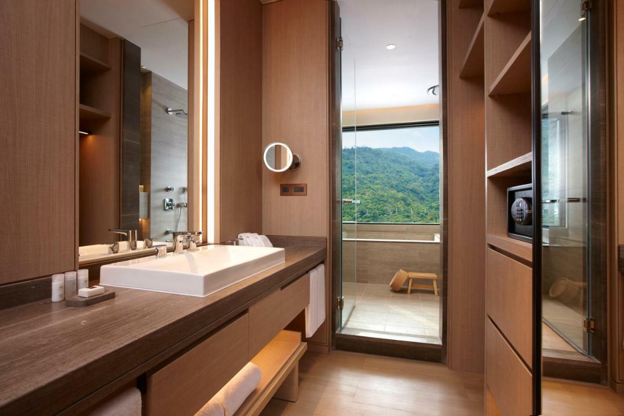 Mu Jiaoxi Hotel Exterior foto Bathroom